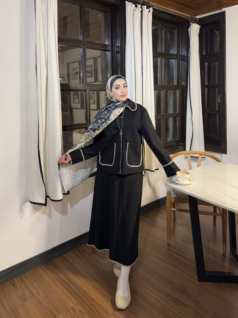 Çoban Dikişli Etekli Takım - Siyah